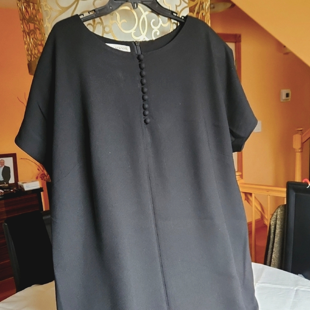 Jones New York Plus Size Short Sleeve Buttoned Dress